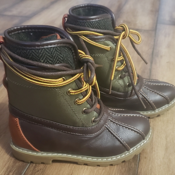 Tommy Hilfiger Lil  Charles Duck Boot - Picture 9 of 9